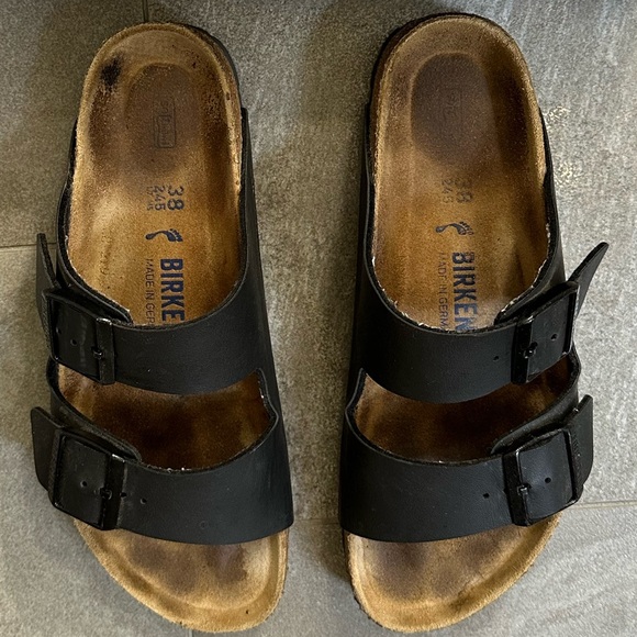 BLACK BIRKENSTOCK SANDALS - SIZE 38 - Picture 3 of 5